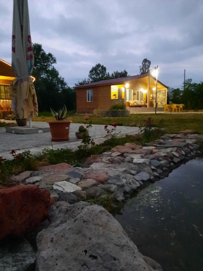 Family Hotel Maia - Cемейная Гостиница Майя Dashbashi ภายนอก รูปภาพ